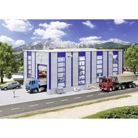 Kibri 39254 H0 LKW Reparaturhalle, modern Kibri 39254 H0 LKW Reparaturhalle, modern von Kibri