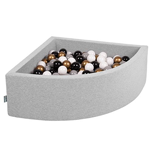 KiddyMoon Viertel Ecking Bällebad Bällepool 90X30cm/200 Bälle ∅ 7Cm Ballgruben Für Babys Spielbad Kleinkinder, Hergestellt In EU, Hellgrau:Weiß/Grau/Schwarz/Gold KiddyMoon Viertel Ecking Bällebad Bällepool 90X30cm/200 Bälle ∅ 7Cm Ballgruben Für Babys Spielbad Kleinkinder, Hergestellt In EU, Hellgrau:Weiß/Grau/Schwarz/Gold von KiddyMoon