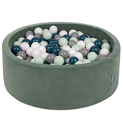 KiddyMoon Rund Bällebad Velvet Bällepool 90X30cm/200 Bälle ∅ 7Cm Ballgruben Für Babys Spielbad Kleinkinder, Hergestellt In Der EU, Waldgrün: Dunkeltürkis/Grau/Weiß/Minze KiddyMoon Rund Bällebad Velvet Bällepool 90X30cm/200 Bälle ∅ 7Cm Ballgruben Für Babys Spielbad Kleinkinder, Hergestellt In Der EU, Waldgrün: Dunkeltürkis/Grau/Weiß/Minze von KiddyMoon