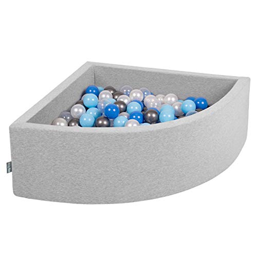 KiddyMoon Viertel Eckig Bällebad Bällepool 90X30cm/300 Bälle ∅ 7Cm Ballgruben Für Babys Spielbad Kleinkinder, Hergestellt In Der EU, Hellgrau:Perle/Blau/Babyblau/Transparent/Silbern KiddyMoon Viertel Eckig Bällebad Bällepool 90X30cm/300 Bälle ∅ 7Cm Ballgruben Für Babys Spielbad Kleinkinder, Hergestellt In Der EU, Hellgrau:Perle/Blau/Babyblau/Transparent/Silbern von KiddyMoon
