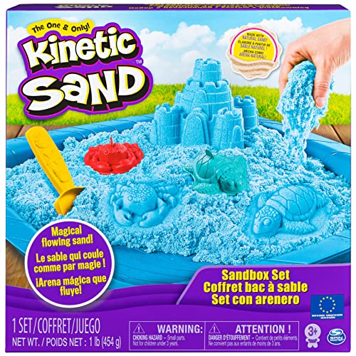 Kinetic Sand Sandbox Set - mit 454g magischem kinetischem Sand aus Schweden in Blau, 3 Förmchen und Schaufel für kreatives Indoor Sandspiel, ab 3 Jahren von Kinetic Sand