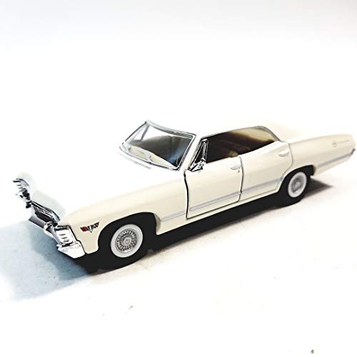 Kinsmart Vanilla White 1967 Chevy Impala 4-Türer Hardtop 1/43 O Skala Druckgussauto von Kinsmart