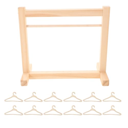 Kisangel 1 Set Puppenkleiderständer Puppenhaus Mini Garderobe Mit Hölzernen Kleiderbügeln Puppenkleidungs Organizer Zur Präsentation Und Aufbewahrung Für Kisangel 1 Set Puppenkleiderständer Puppenhaus Mini Garderobe Mit Hölzernen Kleiderbügeln Puppenkleidungs Organizer Zur Präsentation Und Aufbewahrung Für von Kisangel