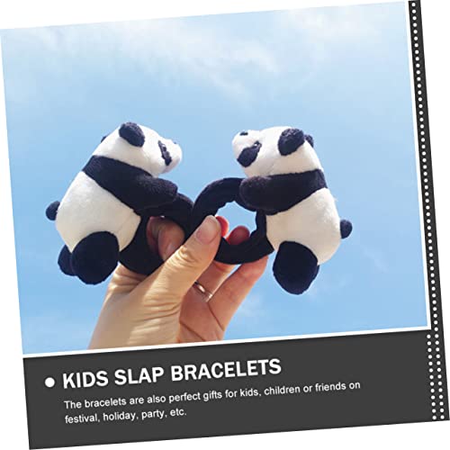 Kisangel 4 Stück Teiliges Panda Plüsch Armband Weiche Slap Wristbands Sanftes Stofftierarmband für Schulparty Mitgebsel Einfach zu Tragen Partyzubehör für Mädchen Jungen von Kisangel