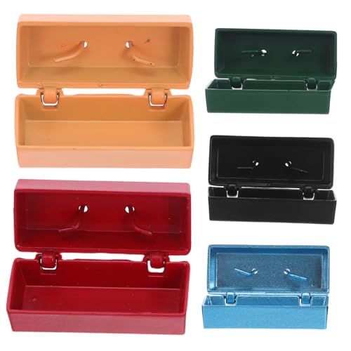 Kisangel 5 Stück kleine Werkzeugkiste Miniatur -Werkzeugfall Miniatur-Werkzeugkoffer aus Puppenhaus -Szenenzubehör winziges Hauszubehör Miniaturmodellmöbel Mini House Toolbox Metall von Kisangel