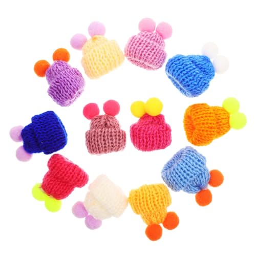 Kisangel 60Stücke Mini Strickmützen Niedliche DIY Hüte Für Bastelprojekte Schmuckherstellung Und Dekoration Vielseitige Kleine Puppenmützen Bunten Farben Hautfreundliches Material von Kisangel