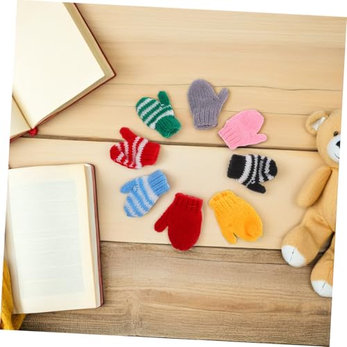 Kisangel 8 Paare Mini Strickhandschuhe für Puppen Weiche DIY Miniatur Handschuhe für Puppenhaus Dekoration Vielseitige Bastelaccessoires für Kreatives und Soziales Kisangel 8 Paare Mini Strickhandschuhe für Puppen Weiche DIY Miniatur Handschuhe für Puppenhaus Dekoration Vielseitige Bastelaccessoires für Kreatives und Soziales von Kisangel