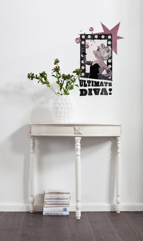 Deco-Sticker Ultimate Diva von Komar