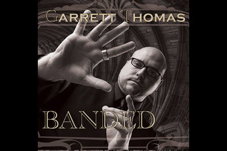 Banded DVD and Gimmick (21 mm) by Garrett Thomas and Kozmomagic - DVD von Kozmomagic Inc.