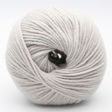 Kremke Soul Wool The Merry Merino 110 GOTS Garn 27 Hellgrau Kremke Soul Wool The Merry Merino 110 GOTS Garn 27 Hellgrau von Kremke Soul Wool