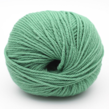 Kremke Soul Wool The Merry Merino 140 GOTS Garn 16 Patina Grün Kremke Soul Wool The Merry Merino 140 GOTS Garn 16 Patina Grün von Kremke Soul Wool