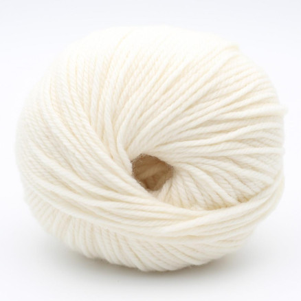Kremke Soul Wool The Merry Merino 70 GOTS Garn 01 Natur Kremke Soul Wool The Merry Merino 70 GOTS Garn 01 Natur von Kremke Soul Wool