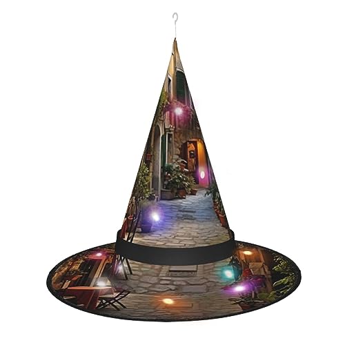 Kycvds Italienische Halloween-Hexenhüte der alten Straße sind mit Lichtern verziert, die große Halloween-Partyzubehör dekorieren. Kycvds Italienische Halloween-Hexenhüte der alten Straße sind mit Lichtern verziert, die große Halloween-Partyzubehör dekorieren. von Kycvds