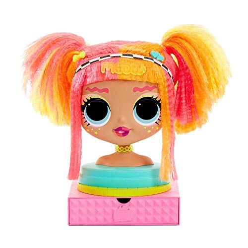 LOL Surprise OMG Stylingkopf mit Aufsteckhaar für endlose Frisuren - 30 Überraschungen & Accessoires - Neonlicious LOL Surprise OMG Stylingkopf mit Aufsteckhaar für endlose Frisuren - 30 Überraschungen & Accessoires - Neonlicious von L.O.L. Surprise!