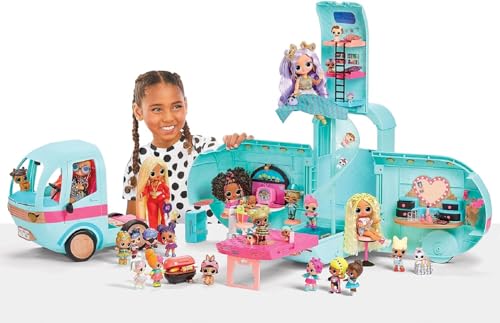 L.O.L. Surprise! OMG Glam N’ Go Camper Playset with 50+ Surprises and 360° Play, Fully Furnished with Pool, Water Slide, Bunk Beds, Vanity, BBQ Grill, DJ Booth, and More - Great Gift for Kids Ages 4+ L.O.L. Surprise! OMG Glam N’ Go Camper Playset with 50+ Surprises and 360° Play, Fully Furnished with Pool, Water Slide, Bunk Beds, Vanity, BBQ Grill, DJ Booth, and More - Great Gift for Kids Ages 4+ von L.O.L. Surprise!