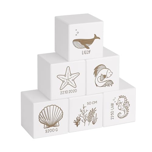 LAUBLUST Holzwürfel Baby Personalisiert mit Namen und Geburtsdaten - Holzspielzeug mit Gravur - 6er Würfel Set - Ocean | 50x50x50mm, Holz, Weiß - für Kinder ab 1 Jahr | Graviertes Geschenk zur Geburt LAUBLUST Holzwürfel Baby Personalisiert mit Namen und Geburtsdaten - Holzspielzeug mit Gravur - 6er Würfel Set - Ocean | 50x50x50mm, Holz, Weiß - für Kinder ab 1 Jahr | Graviertes Geschenk zur Geburt von LAUBLUST