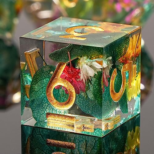 LDICEK DND-Würfel-Set, scharfe Kanten, 7 Stück, facettierte DND-Würfel, goldene Zahlen und schöne Eisen-Box, perfekt für Dungeons & Dragons, RPG und Brettspiele (Blumen-Gold) von LDICEK