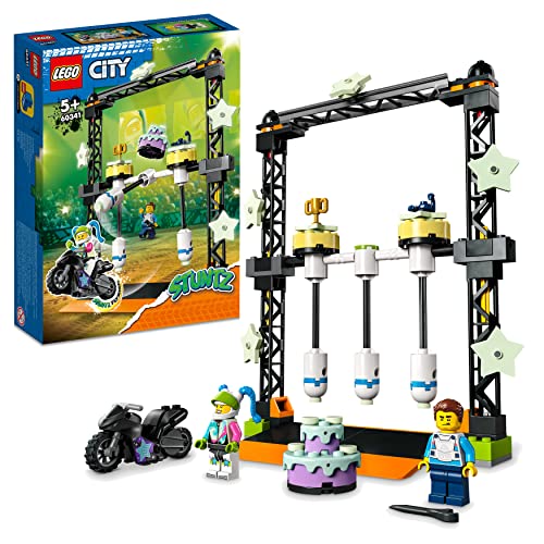 LEGO 60341 City Stuntz Umstoß-Challenge Set, inkl. Motorrad und Stunt Racer Minifigur, Action-Spielzeug, Geschenk Set für Kinder ab 5 Jahren von LEGO