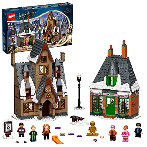 LEGO Harry Potter Besuch in Hogsmeade, Set zum 20. Jubiläum mit Ron als goldene Minifigur, inkl. 4 zufällige Zauberer-Karten zum Sammeln, Spielzeug für Jungen und Mädchen ab 8 Jahre 76388 von LEGO