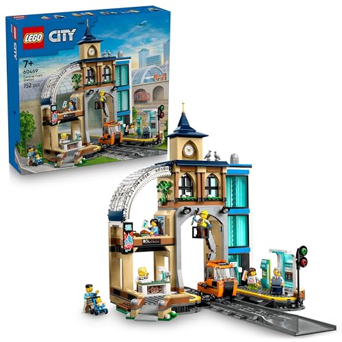 LEGO City Set Hauptbahnhof mit Spielzeug-Wartungsfahrzeug, Aufzug, Fahrkartenautomat, 2 Bahnsteigen und einem Gleisstück sowie 6 Mini-Figuren – Geschenk für Jungen und Mädchen ab 7 Jahren – 60469 LEGO City Set Hauptbahnhof mit Spielzeug-Wartungsfahrzeug, Aufzug, Fahrkartenautomat, 2 Bahnsteigen und einem Gleisstück sowie 6 Mini-Figuren – Geschenk für Jungen und Mädchen ab 7 Jahren – 60469 von LEGO