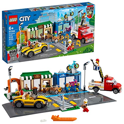 LEGO City Shopping Street 60306 Building Kit; Cool Building Toy for Kids, New 2021 (533 Pieces) von LEGO