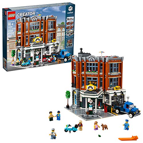 LEGO Creator Expert Corner Garage 10264 Building Kit (2569Piece) von LEGO
