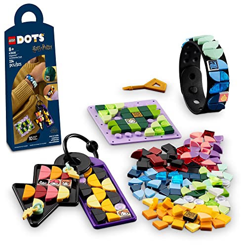 LEGO DOTS Hogwarts Zubehör-Set 41808, Harry Potter Schmuckherstellungs-Set mit Armband, 2 Taschenanhänger und Aufnäher, DIY-Bastelspielzeug-Set für Kinder von LEGO