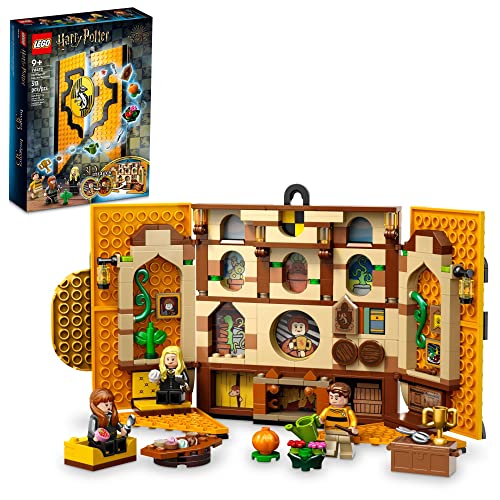 LEGO Harry Potter 76412 Hogwarts Schloss Hufflepuff, Gemeinschaftsraum, Wanddekoration, Bauset mit 3 Figuren und Mandragore Sammelspielzeug Harry Potter Idee von LEGO