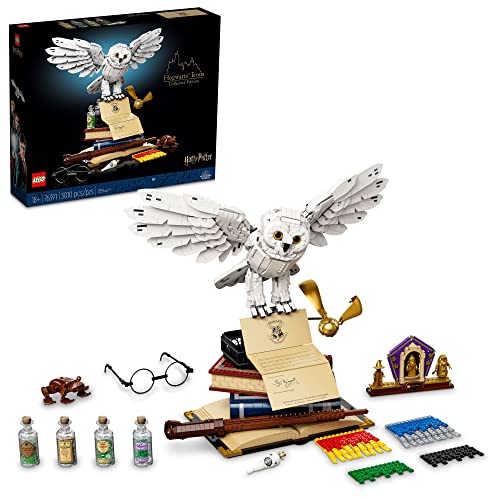 LEGO Harry Potter Hogwarts Icons - Collectors' Edition 76391 (3,010 Pieces) von LEGO