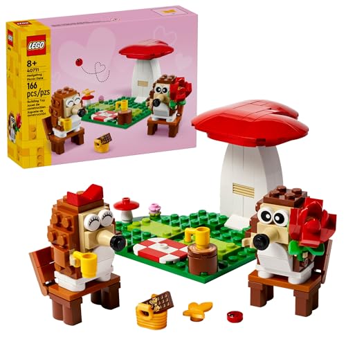 LEGO Igel Picknick Date Bauspielzeug - Tierfiguren und Spielset für Kinder, Jungen und Mädchen ab 8 Jahren - Geschenk für Sie und Ihn - mit 2 Igelspielzeugen und Zubehör - 40711 LEGO Igel Picknick Date Bauspielzeug - Tierfiguren und Spielset für Kinder, Jungen und Mädchen ab 8 Jahren - Geschenk für Sie und Ihn - mit 2 Igelspielzeugen und Zubehör - 40711 von LEGO