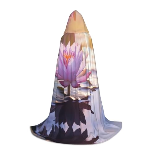 Kapuzenumhang mit Lotusblüte, violetter Druck, für Damen und Herren, Mittelalter-Kostüm, Umhang für Halloween, Maskerade, Cosplay, Schwarz, Large Kapuzenumhang mit Lotusblüte, violetter Druck, für Damen und Herren, Mittelalter-Kostüm, Umhang für Halloween, Maskerade, Cosplay, Schwarz, Large von LEVNDIEJ