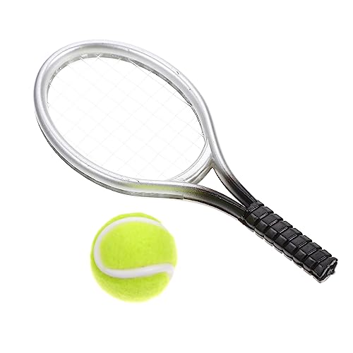 LIOOBO 1Satz Mini Tennis Mini Tennisschläger und Tennis Modell für Puppenhaus Dekoration Sicheres und Langlebiges Mini für Kreative Szenen LIOOBO 1Satz Mini Tennis Mini Tennisschläger und Tennis Modell für Puppenhaus Dekoration Sicheres und Langlebiges Mini für Kreative Szenen von LIOOBO