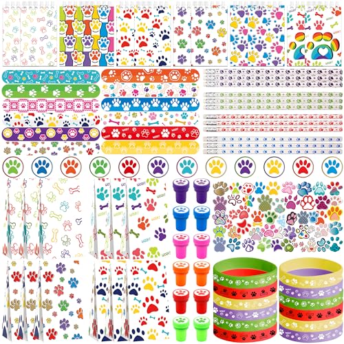 LSJDEER 134-teiliges Pfoten-Partygeschenk-Set enthält 50 Pfoten-Aufkleber, 12 Goodie-Taschen, 12 Knopf-Abzeichen, 12 Slap-Armbänder, 12 Bleistifte, 12 Hundepfotenabdruck-Stempel, 12 Gummi-Armbänder LSJDEER 134-teiliges Pfoten-Partygeschenk-Set enthält 50 Pfoten-Aufkleber, 12 Goodie-Taschen, 12 Knopf-Abzeichen, 12 Slap-Armbänder, 12 Bleistifte, 12 Hundepfotenabdruck-Stempel, 12 Gummi-Armbänder von LSJDEER