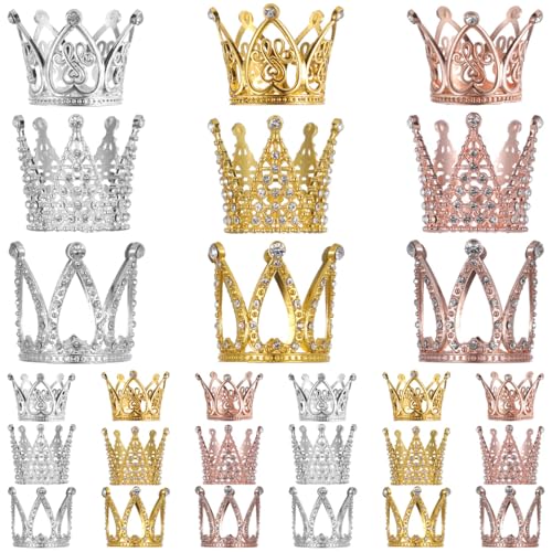 Glitzernde Mini-Kronen, dekorative Diademe für Kuchen, Blumensträuße und Partys, inklusive 3 einzigartigen Designs, Metall-Kronen, 27 Stück Glitzernde Mini-Kronen, dekorative Diademe für Kuchen, Blumensträuße und Partys, inklusive 3 einzigartigen Designs, Metall-Kronen, 27 Stück von LUMINFLY