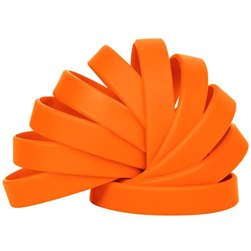 LVNRIDS 100 Stück Silikon Armbänder Gummi Armband für Kinder Jugend, 7 Zoll Länge Großhandel Sport Gummi elastische Armbänder Bulk Geschenke für Lehrer liefert Party Dekorationen Orange von LVNRIDS