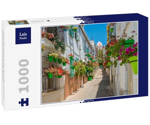 Lais Puzzle Das schöne Estepona, eine kleine, blumenreiche Stadt in der Provinz Malaga, Spanien 1000 Teile Lais Puzzle Das schöne Estepona, eine kleine, blumenreiche Stadt in der Provinz Malaga, Spanien 1000 Teile von Lais Puzzle