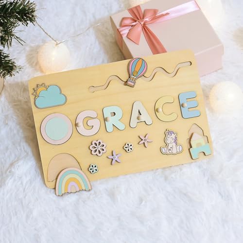 Personalisiertes Namenspuzzle – Montessori Busy Board -Personalisierte Geschenke Baby, Holzpuzzle für Jungen und Mädchen im Alter von 1, 2, 3 Jahren - EIN einzigartiges Geburtstagsgeschenk Personalisiertes Namenspuzzle – Montessori Busy Board -Personalisierte Geschenke Baby, Holzpuzzle für Jungen und Mädchen im Alter von 1, 2, 3 Jahren - EIN einzigartiges Geburtstagsgeschenk von LearnToy