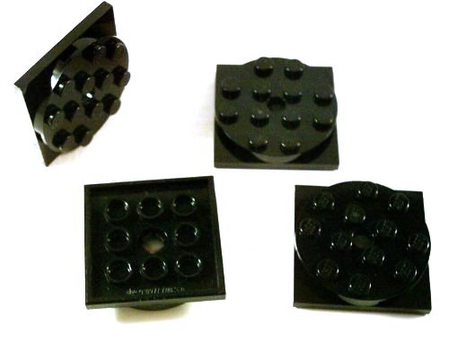4 Stück LEGO "Drehteller 4x4 Noppen dünn" in Schwarz. von LEGO