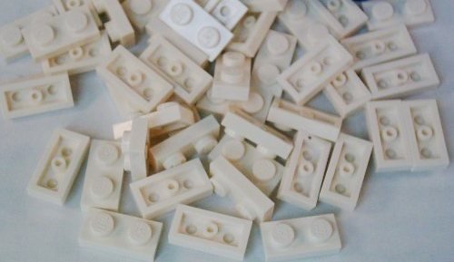LEGO Bricks – Bügeleisen (50 Stück), 1 x 2 Türen, weiß von LEGO