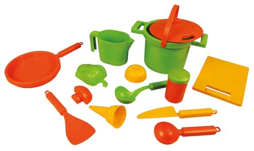 Lena 5401 Eco Sandset Kochen 14-teilig, Kochtopf, Sieb, Salzstreuer, Kelle, Messbecher, Pfanne, Heber, Schneidebrett, 3 Gemüse-Förmchen, Eislöffel, Eistüte, Kunststoff-Holz-Mix, für Kinder ab 1 Jahr von Lena