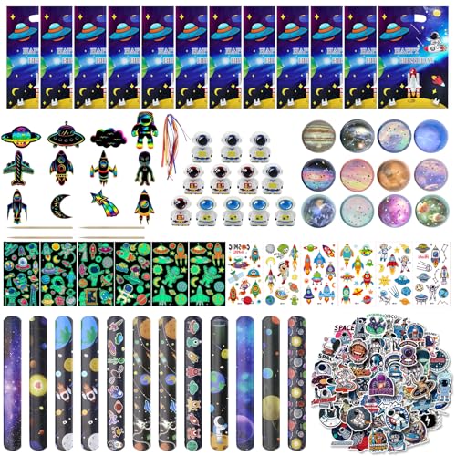 Liangding Weltraum Party Mitgebsel Kindergeburtstag, 122pcs Party Gastgeschenke Geburtstag Kinder mit Rallye-Auto Geschenktüten Lesezeichen Schlüsselanhänger Schnapparmband und Tattoo Aufkleber Liangding Weltraum Party Mitgebsel Kindergeburtstag, 122pcs Party Gastgeschenke Geburtstag Kinder mit Rallye-Auto Geschenktüten Lesezeichen Schlüsselanhänger Schnapparmband und Tattoo Aufkleber von Liangding