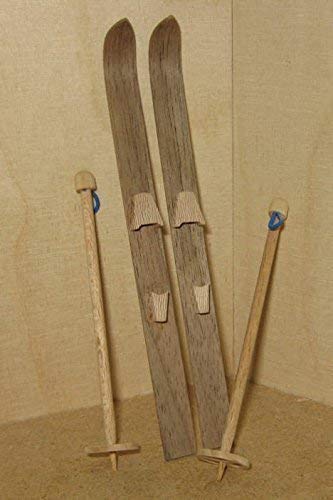 Liebe Handarbeit 46061 Miniatur Ski mit Skistöcken Holz 536 von Liebe Holzspielzeug