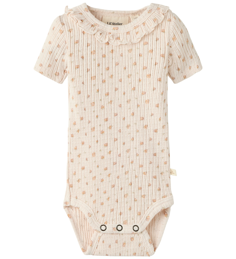 Lil' Atelier Body k/ä - Rib - NbfHulla - Shell - Lil Atelier - 68 - Body K/Ä Lil' Atelier Body k/ä - Rib - NbfHulla - Shell - Lil Atelier - 68 - Body K/Ä von Lil Atelier