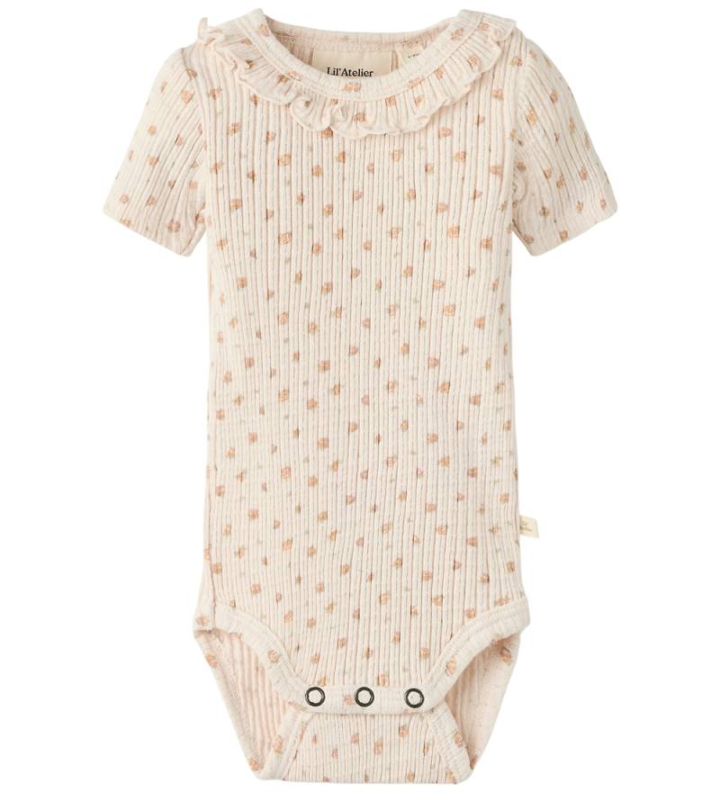 Lil' Atelier Body k/ä - Rib - NbfHulla - Shell - Lil Atelier - 68 - Body K/Ä Lil' Atelier Body k/ä - Rib - NbfHulla - Shell - Lil Atelier - 68 - Body K/Ä von Lil Atelier