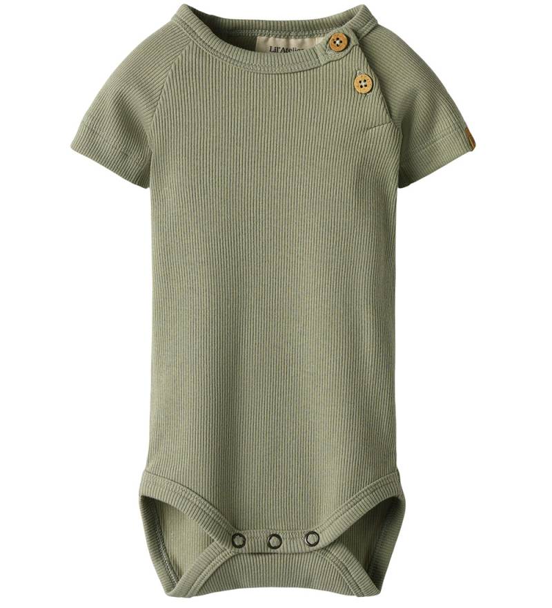 Lil' Atelier Body k/ä - Rib - NbmGago - Seegras - Lil Atelier - 62 - Body K/Ä Lil' Atelier Body k/ä - Rib - NbmGago - Seegras - Lil Atelier - 62 - Body K/Ä von Lil Atelier