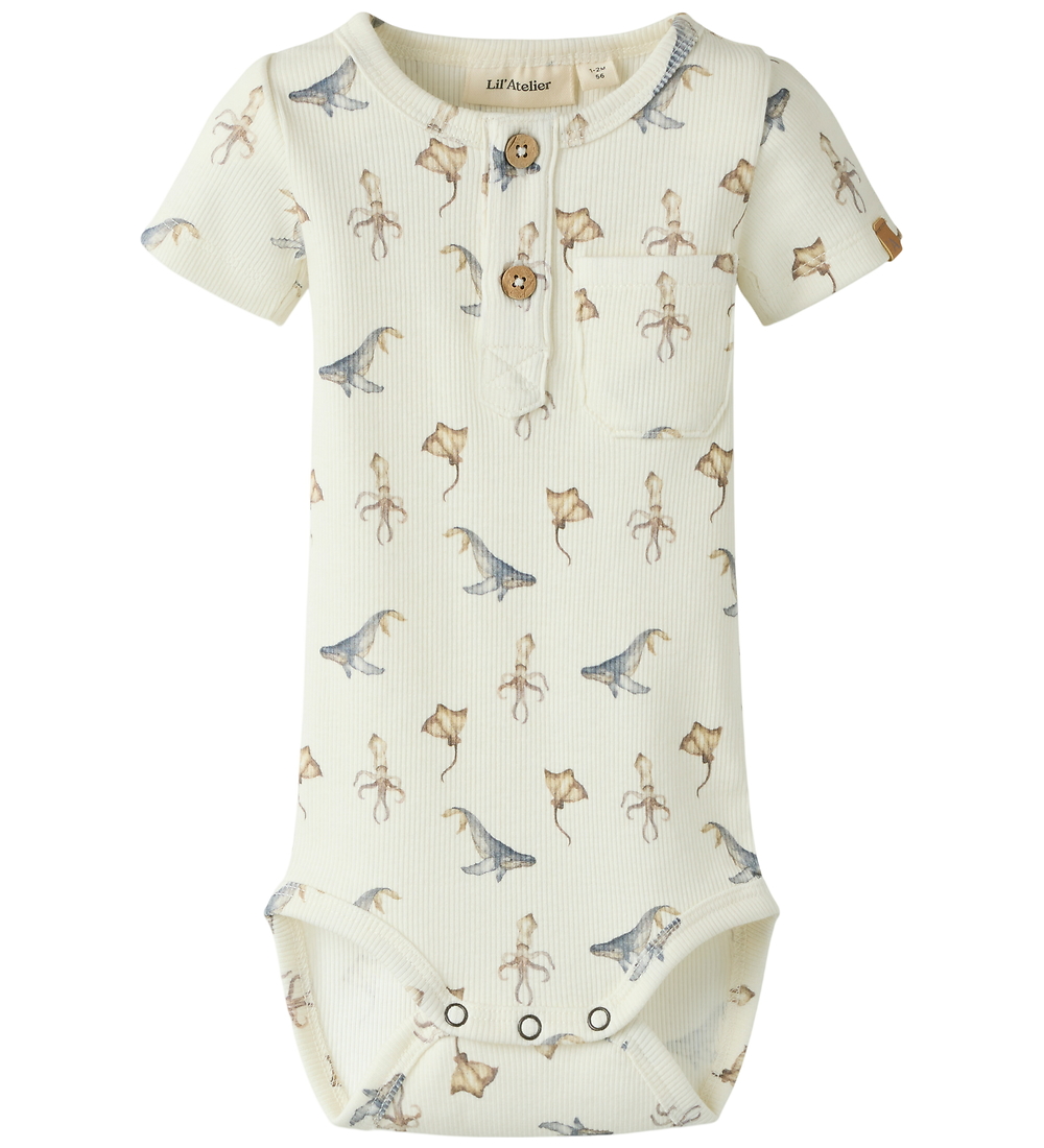 Lil' Atelier Body k/ä - Rib - NbmLavo - Coconut Milch/Sea Animal - Lil Atelier - 56 - Body K/Ä Lil' Atelier Body k/ä - Rib - NbmLavo - Coconut Milch/Sea Animal - Lil Atelier - 56 - Body K/Ä von Lil Atelier
