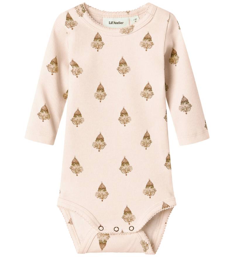 Lil' Atelier Body l/ä - Rib - NbfLavo - Pastel Pergament m. Huf - Lil Atelier - 56 - Body L/Ä Lil' Atelier Body l/ä - Rib - NbfLavo - Pastel Pergament m. Huf - Lil Atelier - 56 - Body L/Ä von Lil Atelier