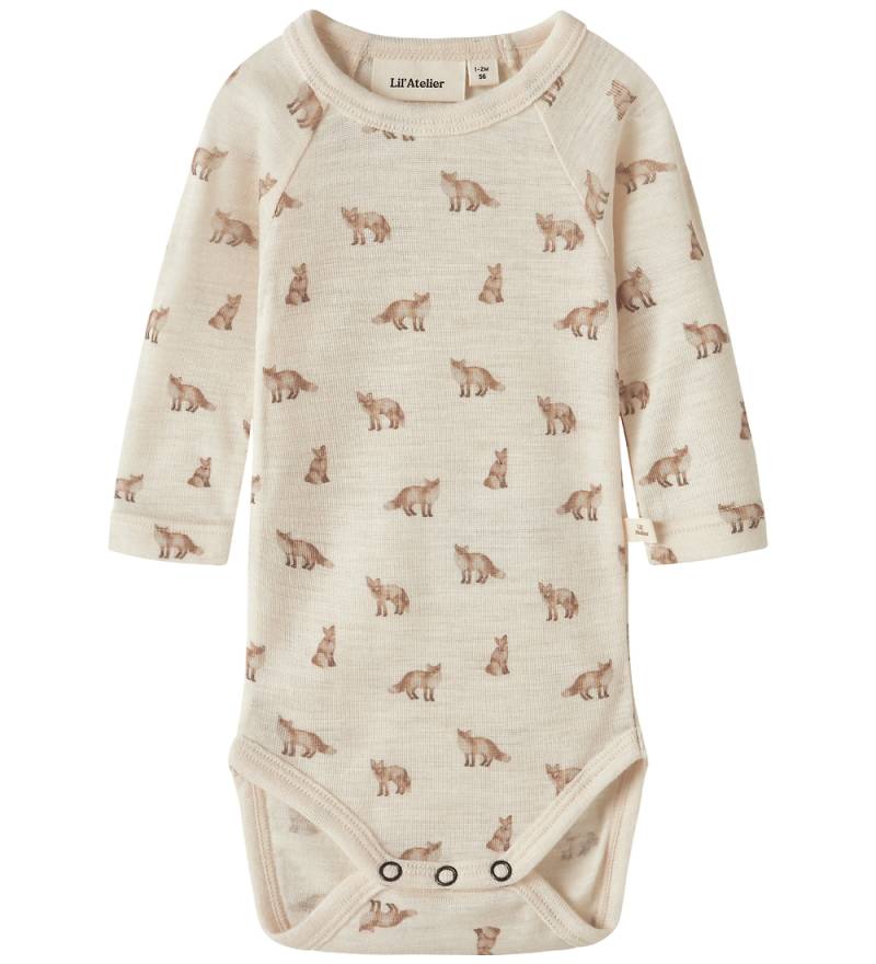 Lil' Atelier Body l/ä - Wolle/Modal - Slim - Noos - NbmNalu - Sc - Lil Atelier - 68 - Body L/Ä Lil' Atelier Body l/ä - Wolle/Modal - Slim - Noos - NbmNalu - Sc - Lil Atelier - 68 - Body L/Ä von Lil Atelier