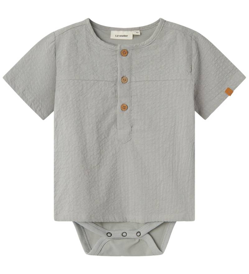Lil' Atelier Hemdbody k/ä - NbmHoman - Kalkstein m. Struktur - Lil Atelier - 56 - Body K/Ä Lil' Atelier Hemdbody k/ä - NbmHoman - Kalkstein m. Struktur - Lil Atelier - 56 - Body K/Ä von Lil Atelier
