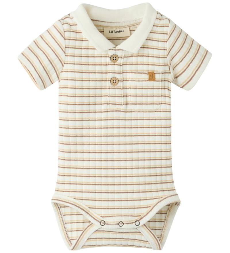 Lil' Atelier Polo-Karosserie k/ä - Slim - Rib - NbmHaldur - Coco - Lil Atelier - 68 - Body K/Ä Lil' Atelier Polo-Karosserie k/ä - Slim - Rib - NbmHaldur - Coco - Lil Atelier - 68 - Body K/Ä von Lil Atelier